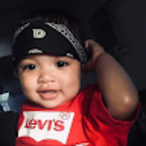 Meet your Posher, Ines